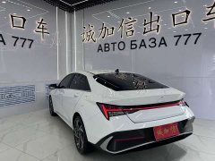 Hyundai Elantra 1.5L CVT Luxury - ფოტო 5