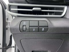 Hyundai Elantra 1.5L CVT Luxury - ფოტო 7