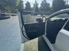 Toyota Corolla 2021 Hybrid 1.8L E-CVT Elite - ფოტო 14