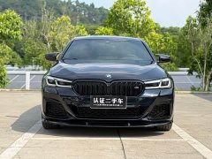 BMW 5 Series 530Li Premier M Sport Package - ფოტო 2
