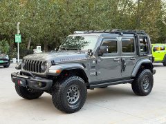Jeep Wrangler 2.0T Sahara Four-Door - ფოტო 1