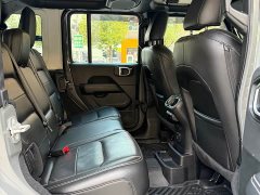 Jeep Wrangler 2.0T Sahara Four-Door - ფოტო 12
