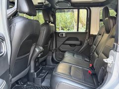 Jeep Wrangler 2.0T Sahara Four-Door - ფოტო 14