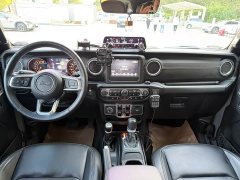 Jeep Wrangler 2.0T Sahara Four-Door - ფოტო 17