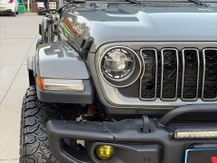 Jeep Wrangler 2.0T Sahara Four-Door - ფოტო 19
