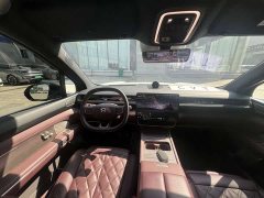 NIO ES8 Six-Seat Executive Signature Edition - ფოტო 10