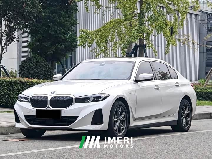 BMW i3 eDrive 35 L