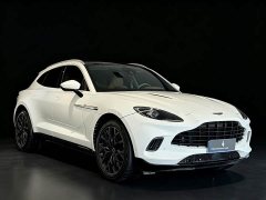 Aston Martin DBX 4.0T V8 - ფოტო 1