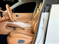 Aston Martin DBX 4.0T V8 - ფოტო 4