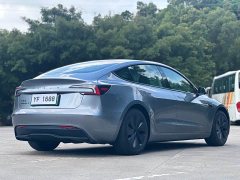 Tesla Model 3 2026 Rear-Wheel Drive - ფოტო 7