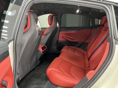 Xiaomi SU7 2024 Rear-Wheel Drive Long Range Smart Driving Edition - ფოტო 4