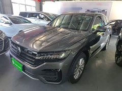 Volkswagen Touareg 2021 2.0TSI Ruishang Edition - ფოტო 2