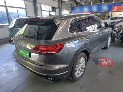 Volkswagen Touareg 2021 2.0TSI Ruishang Edition - ფოტო 7