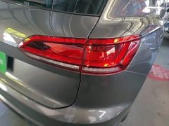 Volkswagen Touareg 2021 2.0TSI Ruishang Edition - ფოტო 8