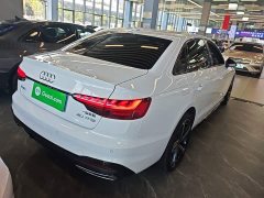 Audi A4L 200 Million Units Joyful Edition 40 TFSI Luxury Dynamic - ფოტო 7