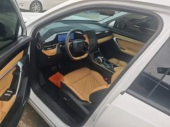 Geely Boyue L 1.5TD DCT Luxury - ფოტო 16