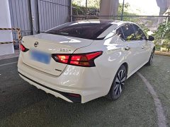 Nissan Teana 2021 2.0L XL Comfort - ფოტო 7