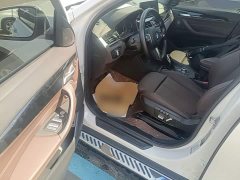 BMW X1 Facelift sDrive25Li Premier - ფოტო 16