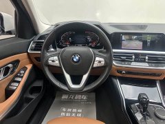 BMW 3 320i - ფოტო 9
