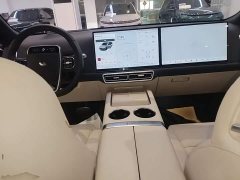Li Auto L8 Ultra Smart Refresh Edition - ფოტო 10