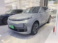 Li Auto L8 Ultra Smart Refresh Edition - ფოტო 2