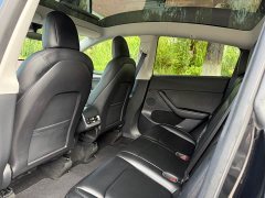 Tesla Model Y Rear-Wheel Drive - ფოტო 13