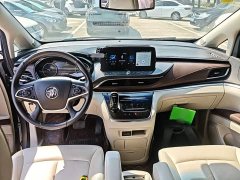 Buick GL8 Land Business Class 652T Luxury - ფოტო 10