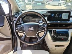 Buick GL8 Land Business Class 652T Luxury - ფოტო 11