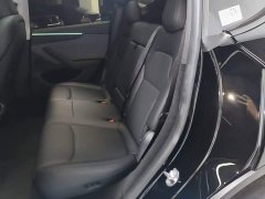 Tesla Model Y Rear-Wheel Drive - ფოტო 17