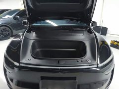 Tesla Model Y Rear-Wheel Drive - ფოტო 20