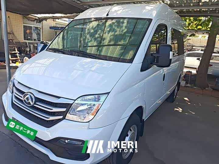 New Journey V80 Edition 6AMT 127Ps 5/6 - автомобиль из Китая