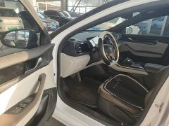 BYD Qin PLUS Glory Edition DM-i 55KM Leading - ფოტო 16