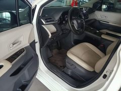 Toyota Sienna 2024 2.5L Hybrid Comfort Edition - ფოტო 16