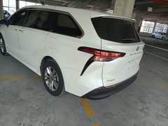 Toyota Sienna 2024 2.5L Hybrid Comfort Edition - ფოტო 5