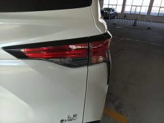 Toyota Sienna 2024 2.5L Hybrid Comfort Edition - ფოტო 8
