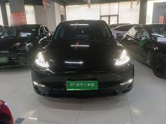 Tesla Model Y Long Range All-Wheel Drive - ფოტო 3