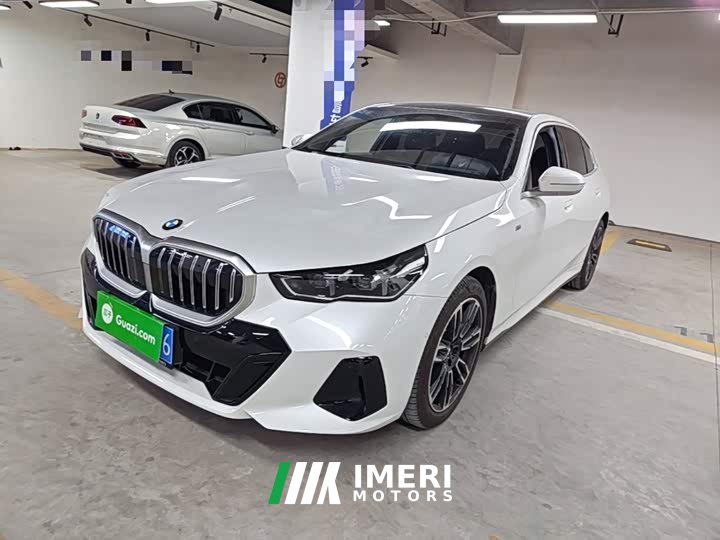 BMW 5 Series 525Li M Sport Package - ავტომობილი ჩინეთიდან