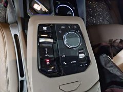 BMW 5 Series 525Li M Sport Package - ფოტო 14
