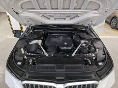 BMW 5 Series 525Li M Sport Package - ფოტო 20