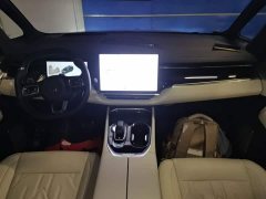 Zeekr 009 2024 Six-Seat Executive AWD 108kWh - ფოტო 10