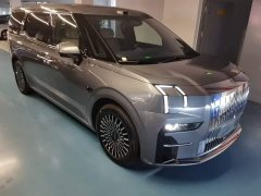 Zeekr 009 2024 Six-Seat Executive AWD 108kWh - ფოტო 4