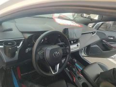 Toyota Corolla Hybrid 1.8H E-CVT Sport - ფოტო 10