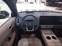 Li Auto L8 Max Intelligent Refresh Edition - ფოტო 11