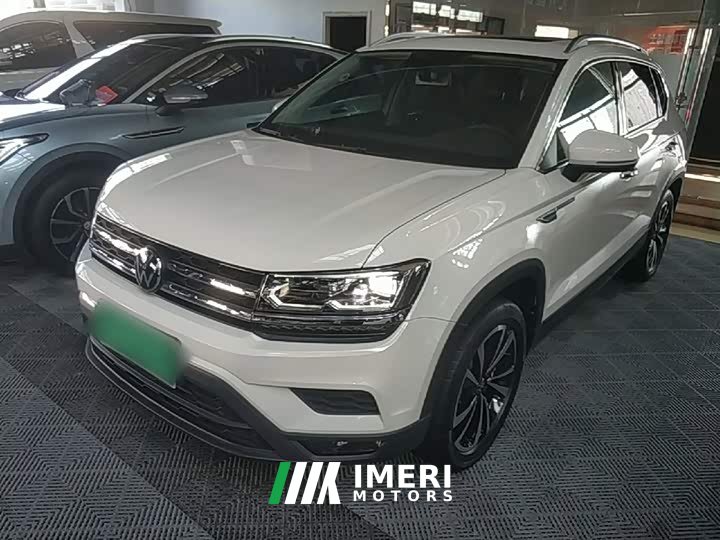 Volkswagen Touareg 2021 280TSI FWD Luxury Plus - ავტომობილი ჩინეთიდან