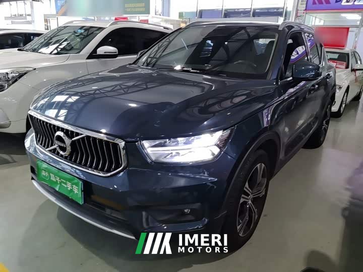 Volvo XC40 T4 AWD Smart Remote Luxury Edition - ავტომობილი ჩინეთიდან