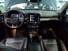 Volvo XC40 T4 AWD Smart Remote Luxury Edition - ფოტო 10