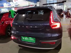 Volvo XC40 T4 AWD Smart Remote Luxury Edition - ფოტო 6