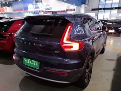 Volvo XC40 T4 AWD Smart Remote Luxury Edition - ფოტო 7