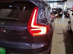 Volvo XC40 T4 AWD Smart Remote Luxury Edition - ფოტო 8