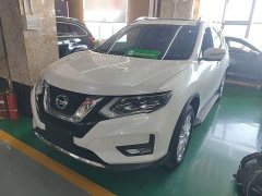 Nissan Qashqai 2.0L FWD Smart Connect Premium Edition - ფოტო 1